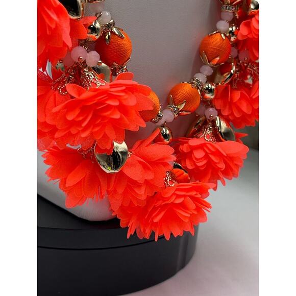 Lilly Pulitzer Tangero Orange Fabric Dangle Flowers Pink Beaded Long Necklace‎ - Picture 6 of 12